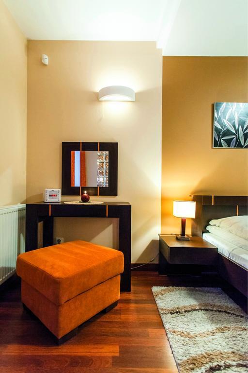 Apartament Tit Aquarius Spa كولوبرزيغ الغرفة الصورة